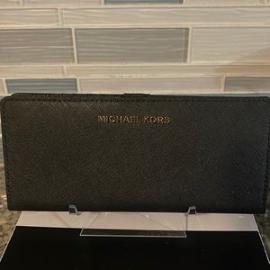 Michael Kors Bi-Fold Leather Wallet